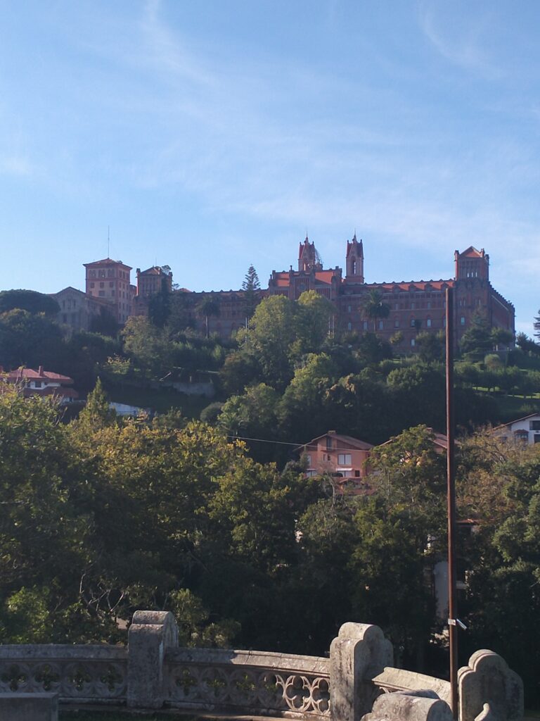 Universidad Pontificia de Comillas. Seminario Mayor.